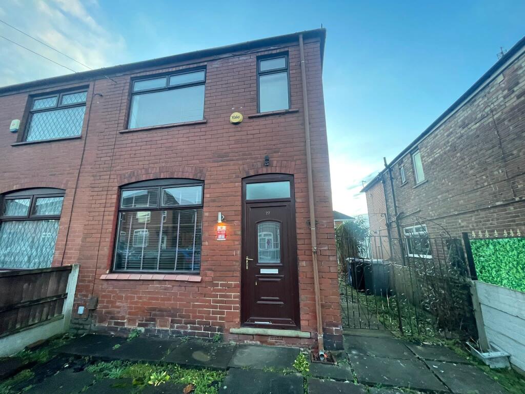 Main image of property: Easton Road, Droylsden, M43