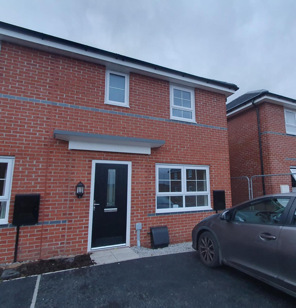 Main image of property: Ludworth Close, Hyde, SK14