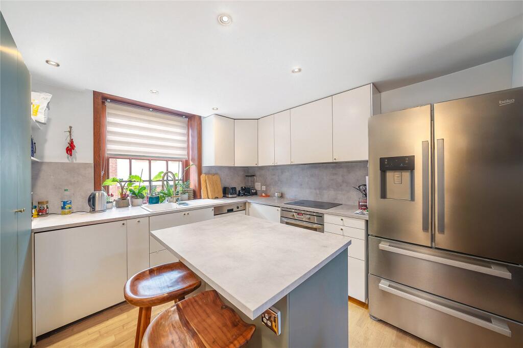 Main image of property: Scott Avenue, Southfields, London, SW15