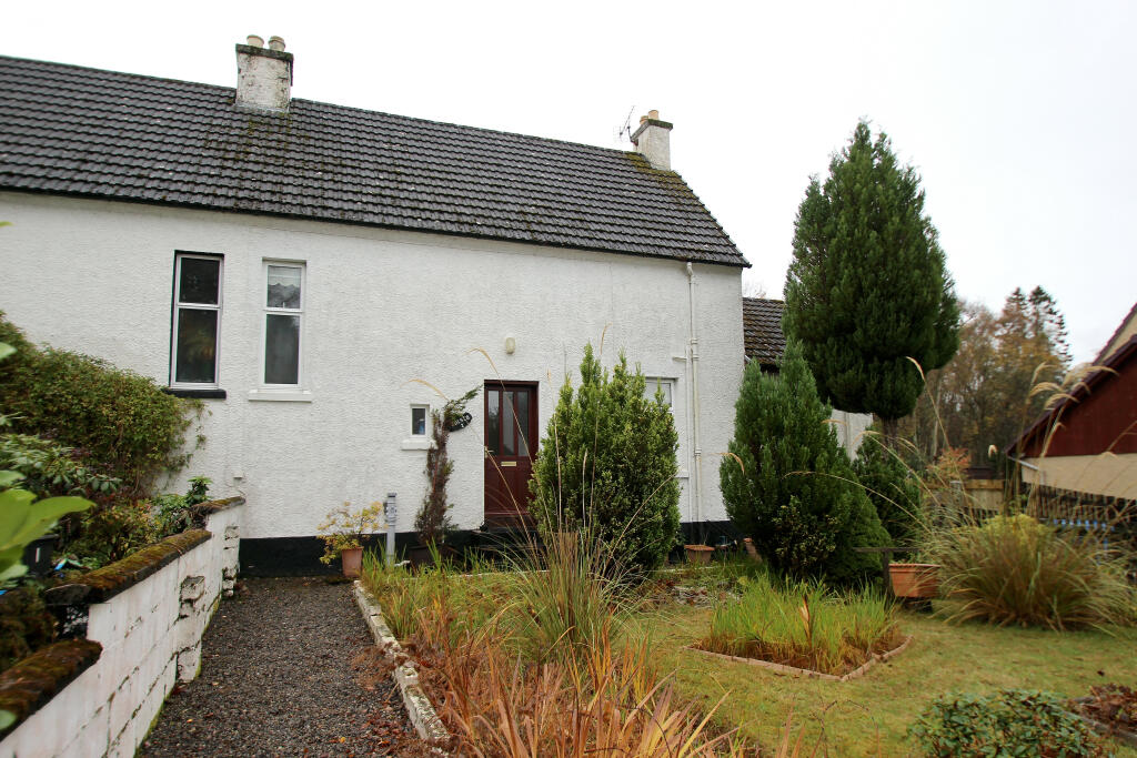 3 bedroom semidetached villa for sale in 2 Mount High, Balblair