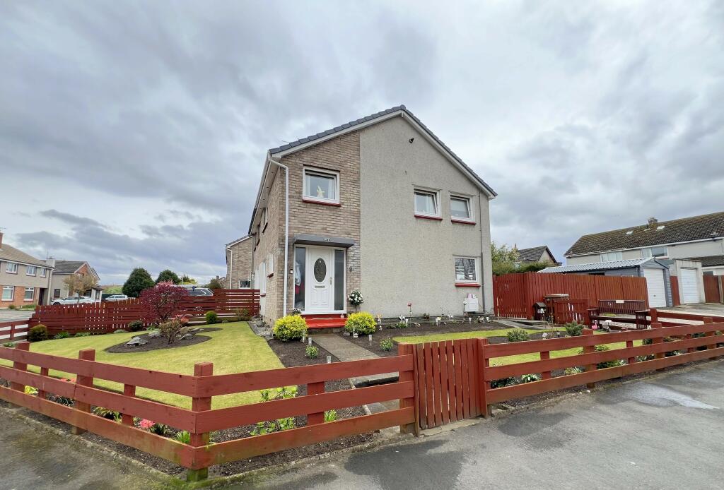 3 bedroom semidetached villa for sale in 41 Drakies Avenue, INVERNESS