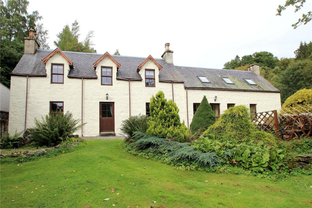 Main image of property: Lakefield, Kilmartin, Glen Urquhart, Dumnadrochit, IV63