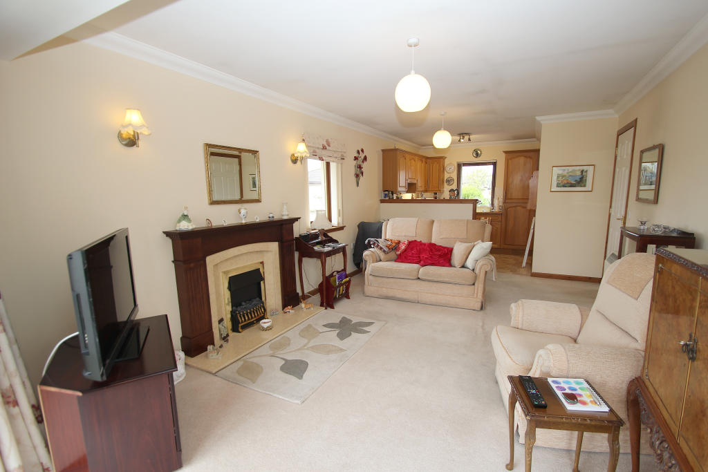 1 bedroom end of terrace house for sale in 48 Highland Park