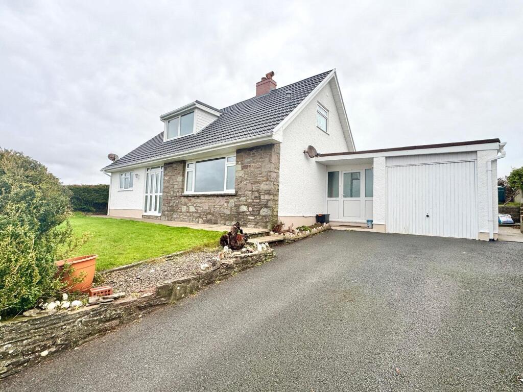 Main image of property: Park View, Llanddew, Brecon, Powys