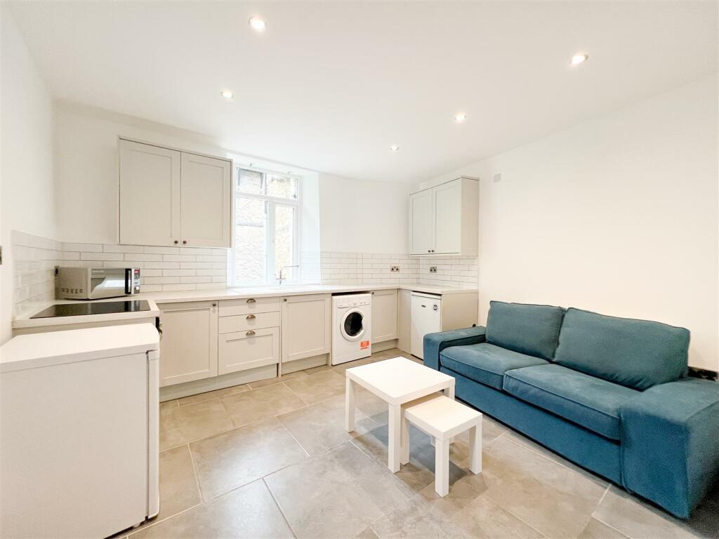 Main image of property: Flat 1, 71 Marlborough Road, Broomhill, Sheffield