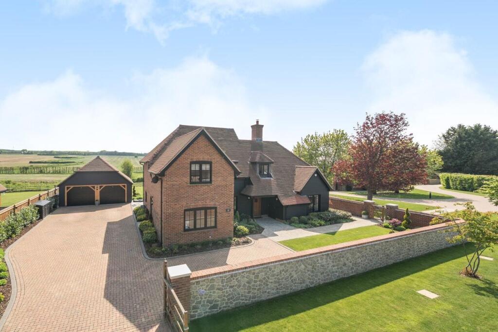 Main image of property: Executive Residence with Inspiring Vistas, East Malling