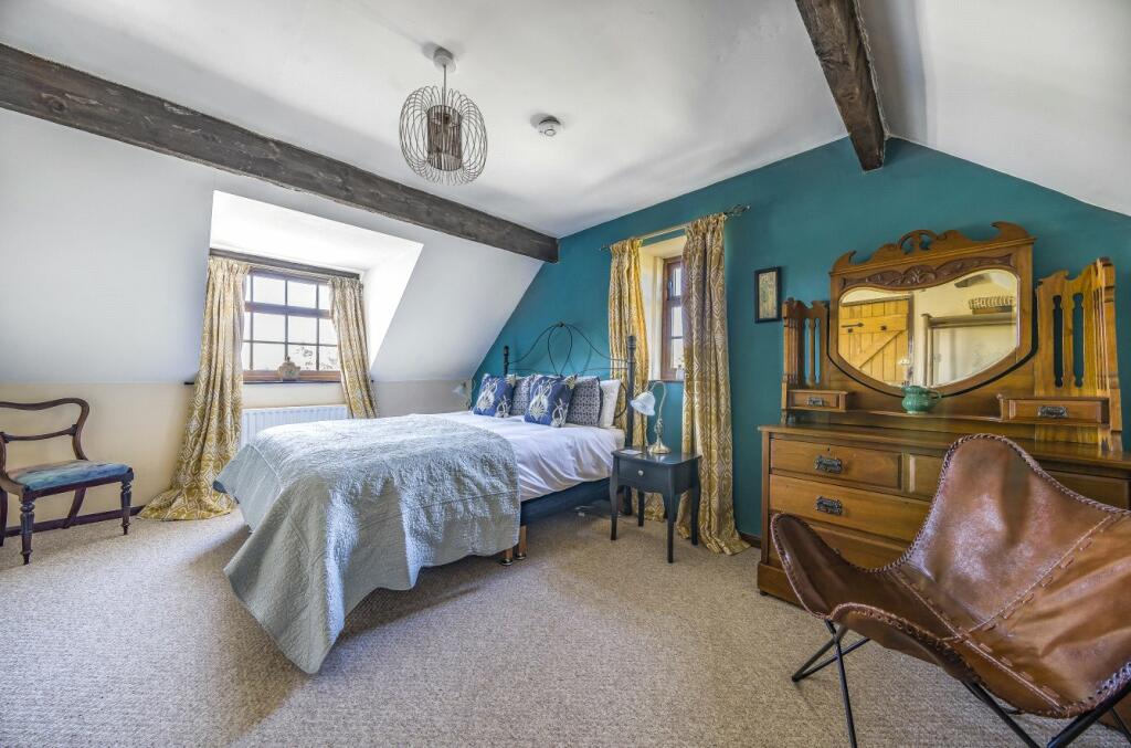6 bedroom detached house for sale in St. Harmon, Rhayader, Powys, LD6