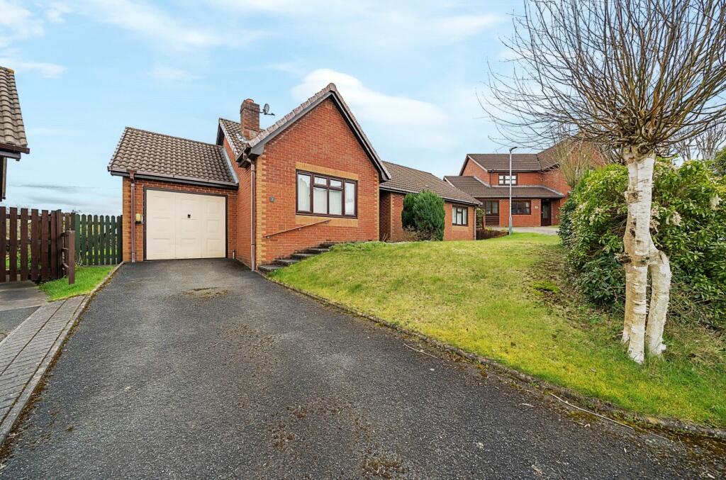 3 bedroom bungalow for sale in Tai Ar Y Bryn, Builth Wells, Powys, LD2