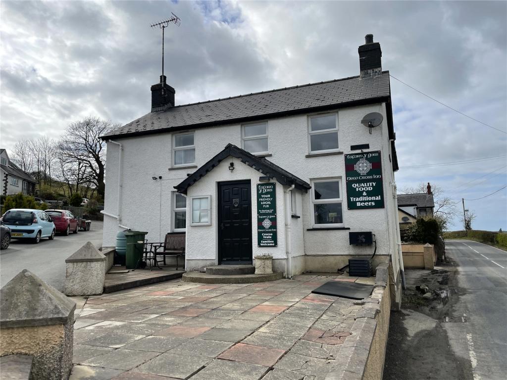 3 bedroom detached house for sale in New Cross, Aberystwyth, SY23