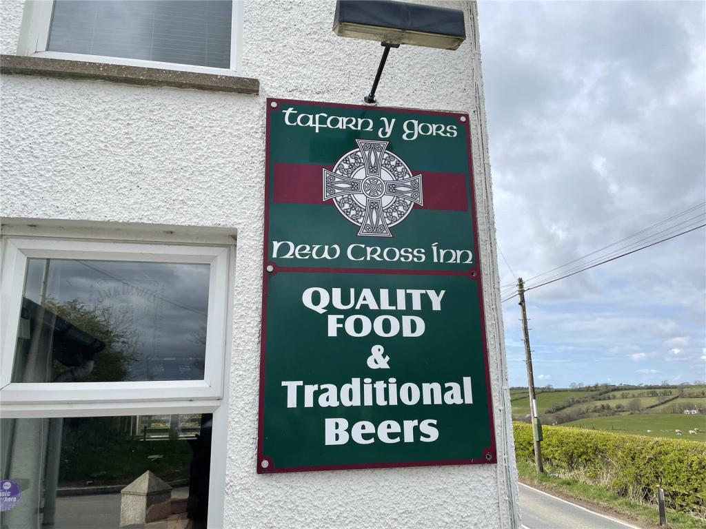 3 bedroom detached house for sale in New Cross, Aberystwyth, SY23