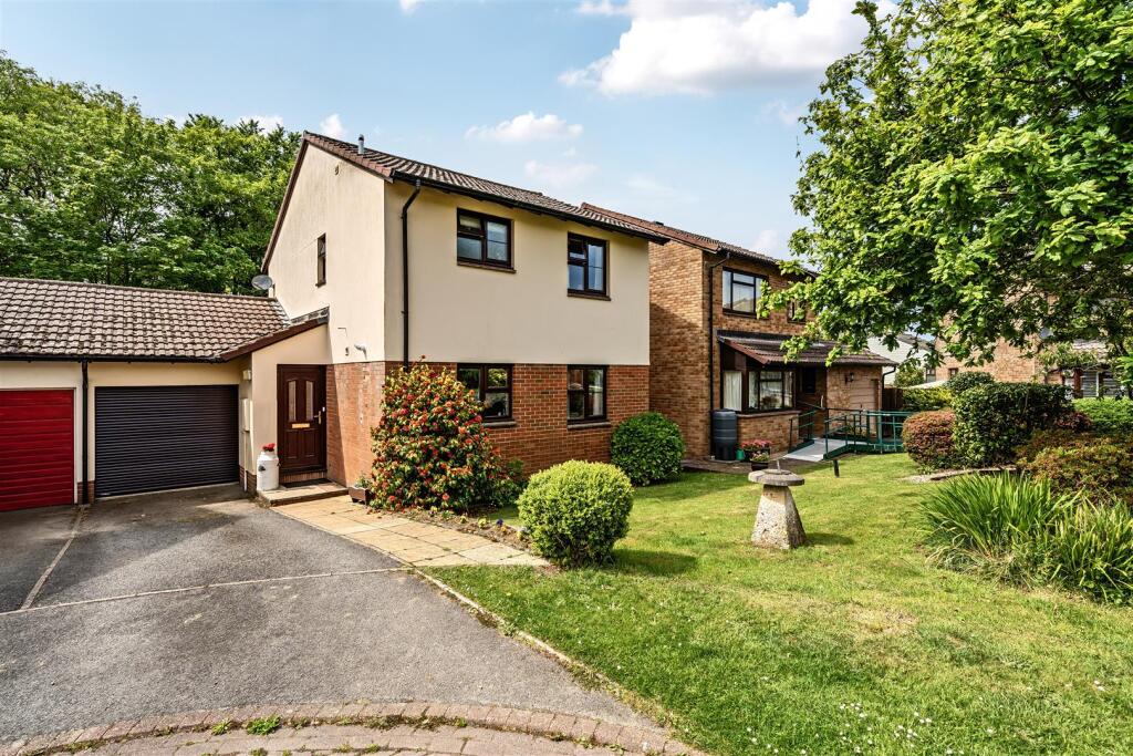 Main image of property: Oaklands, Bideford