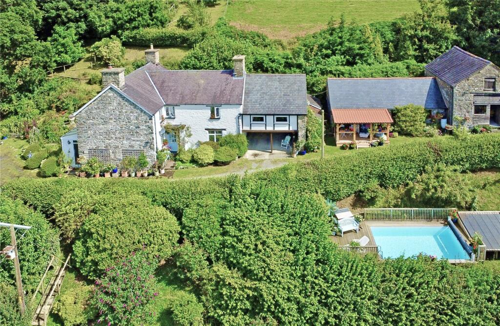 Main image of property: Commins Coch, Machynlleth, Powys, SY20