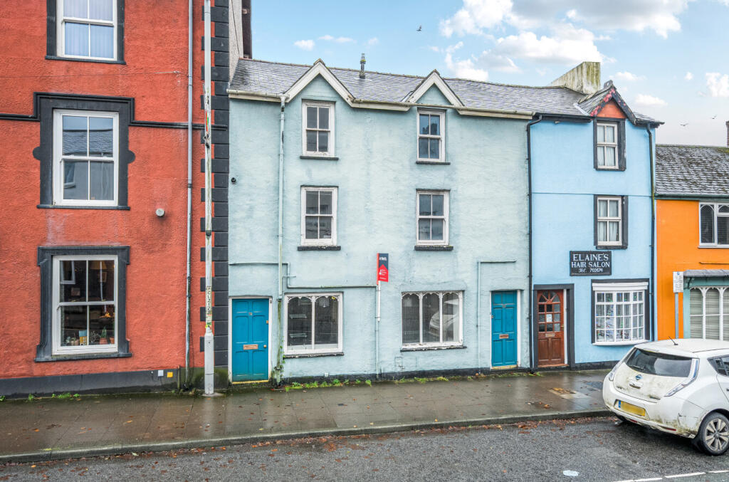 Main image of property: Heol Maengwyn, Machynlleth, Powys, SY20