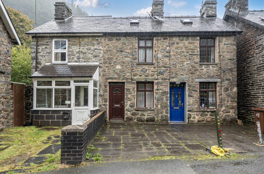 Main image of property: Park Terrace, Corris, Machynlleth, Gwynedd, SY20