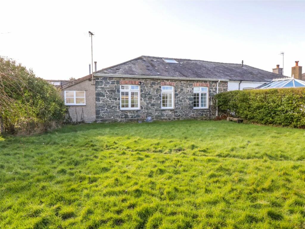 3 bedroom semidetached house for sale in Sandilands Cottages, Tywyn