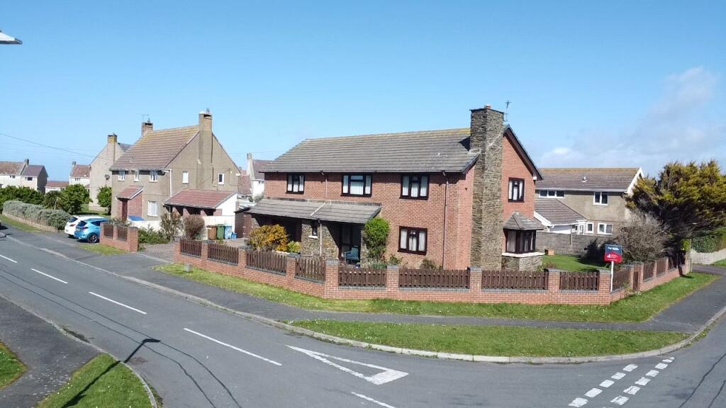 Main image of property: Morfa Crescent, Tywyn, Gwynedd, LL36