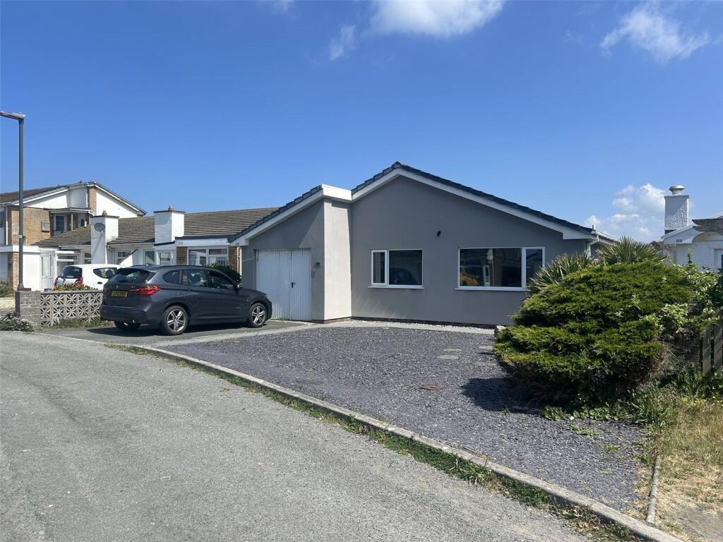 Main image of property: Plas Edwards, Tywyn, Gwynedd, LL36