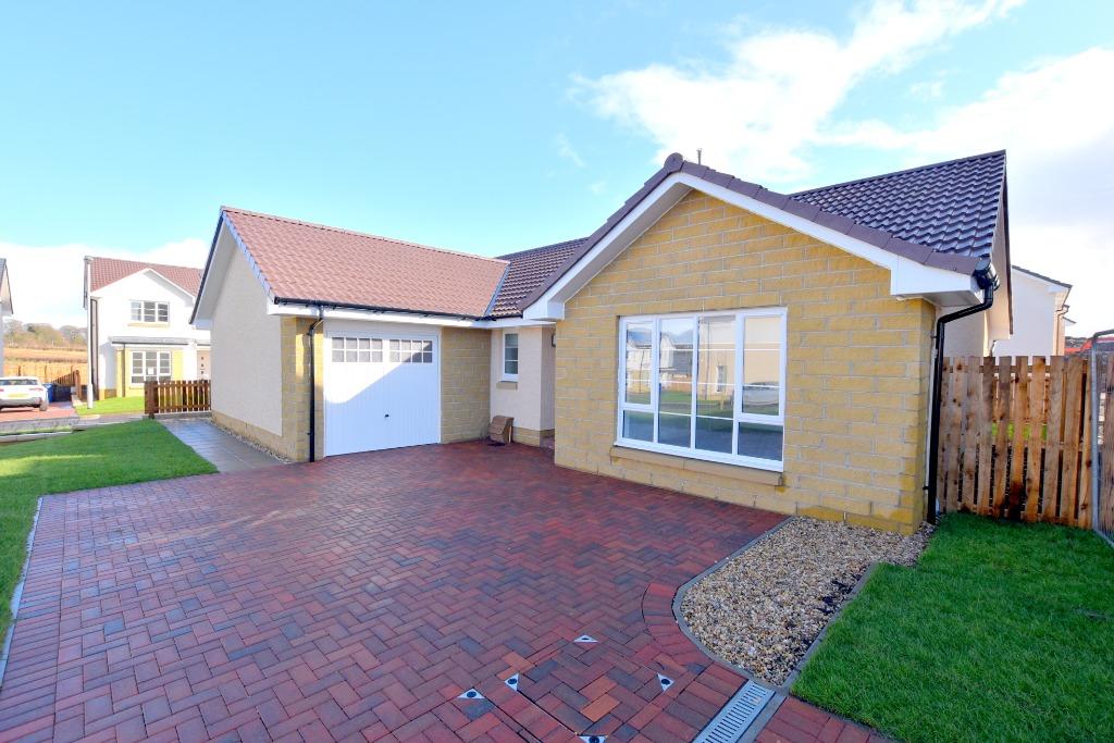 3 bedroom bungalow for sale in Larch Way, Perceton, Irvine, North