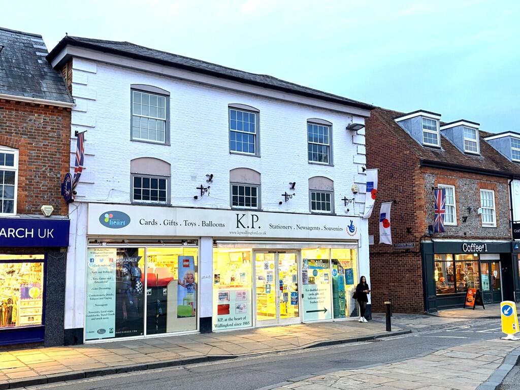 Main image of property: 18 Market Place, Wallingford, Oxfordshire