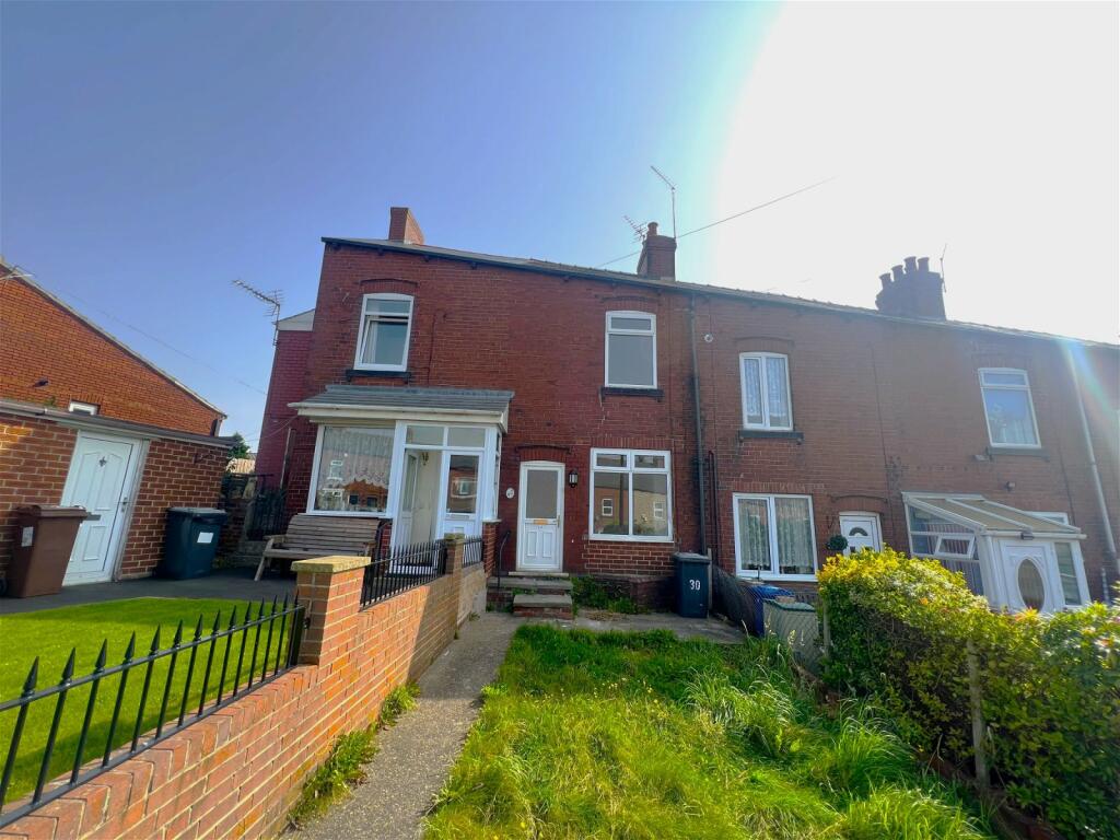 Main image of property: Garden Grove, Hemingfield, S73 0PR
