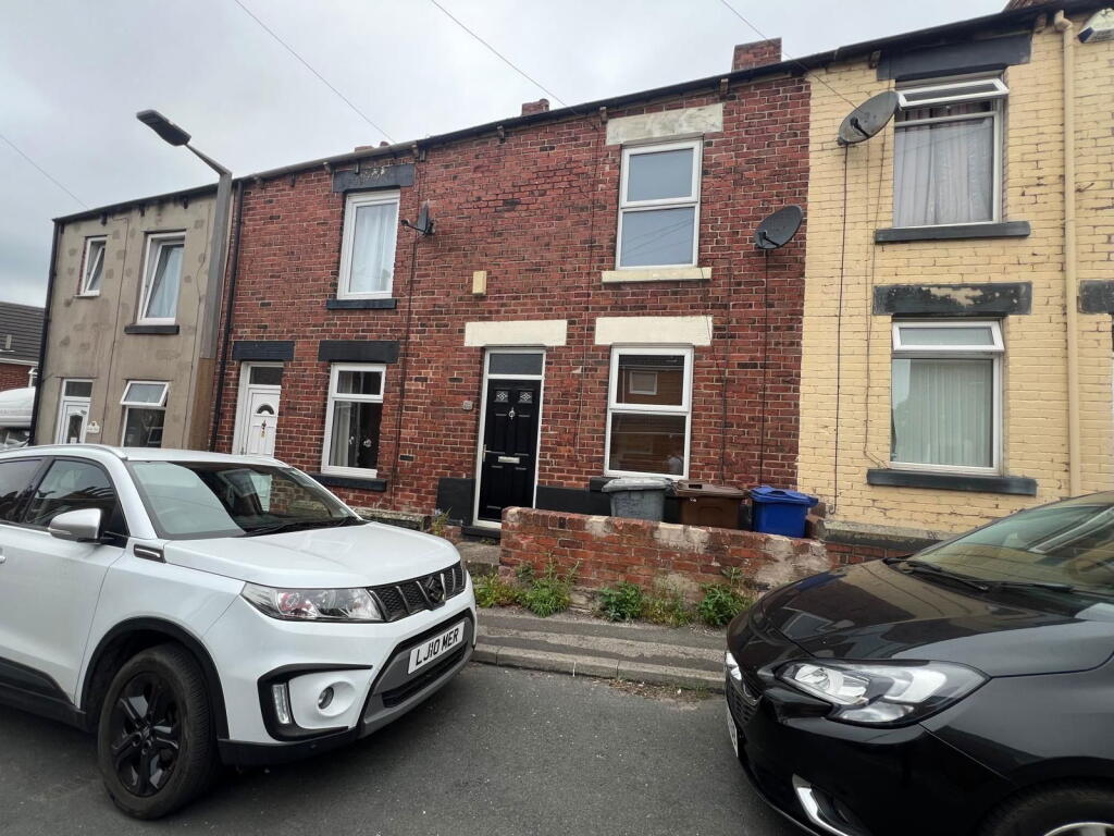 Main image of property: New Street, Mapplewell, Barnsley, S75 6EL