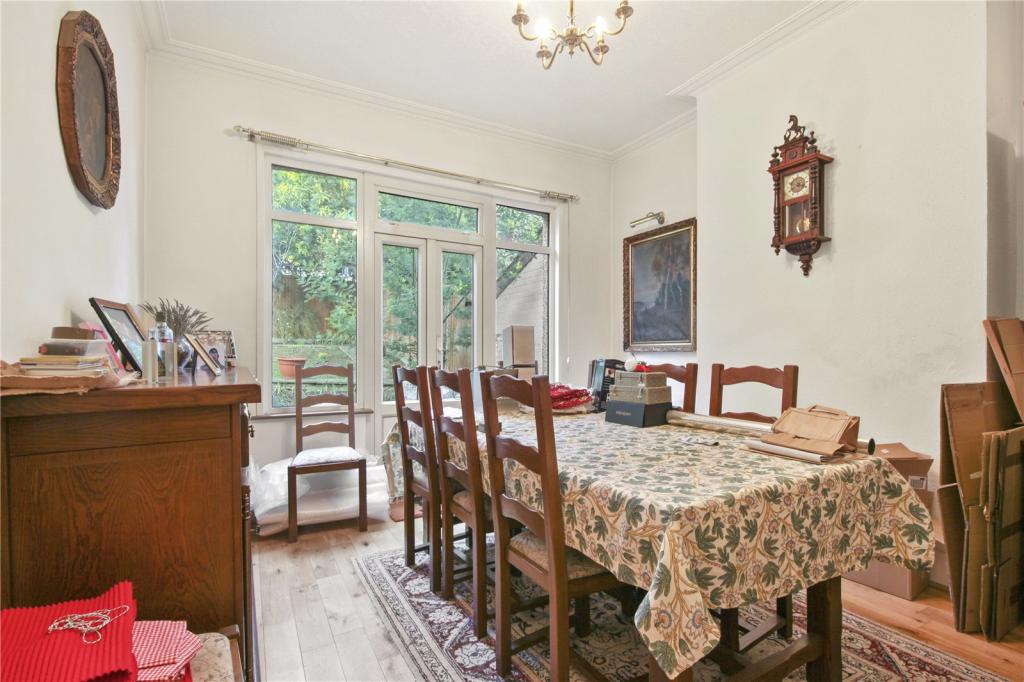 3 bedroom semidetached house for sale in Dollis Hill Avenue, London, NW2