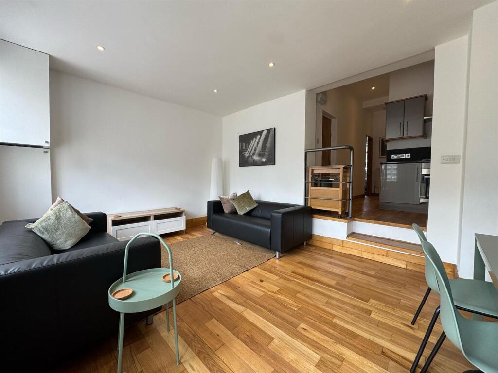 Main image of property: Battersea High Street, Clapham Junction