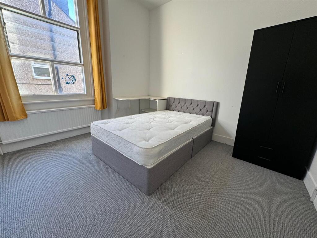 Main image of property: Wilton Road, Colliers Wood, Colliers Wood