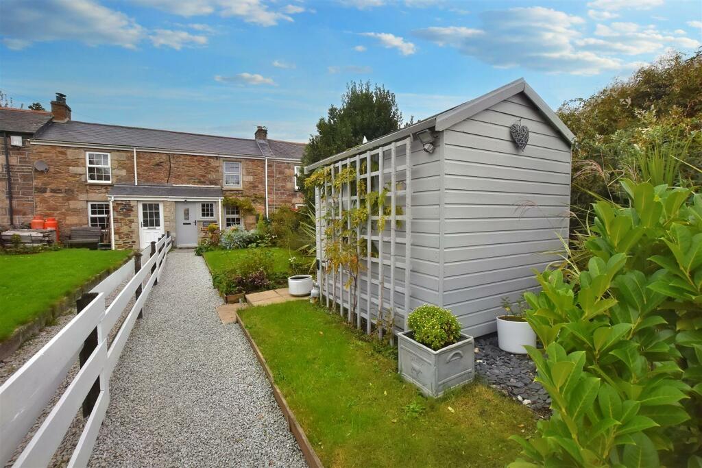 2 bedroom cottage for sale in Lanner Moor, Lanner, Redruth, TR16