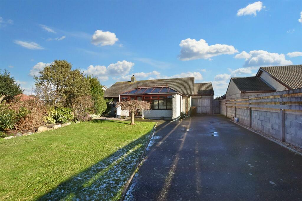 3 bedroom detached bungalow for sale in Gwithian Road, Connor Downs