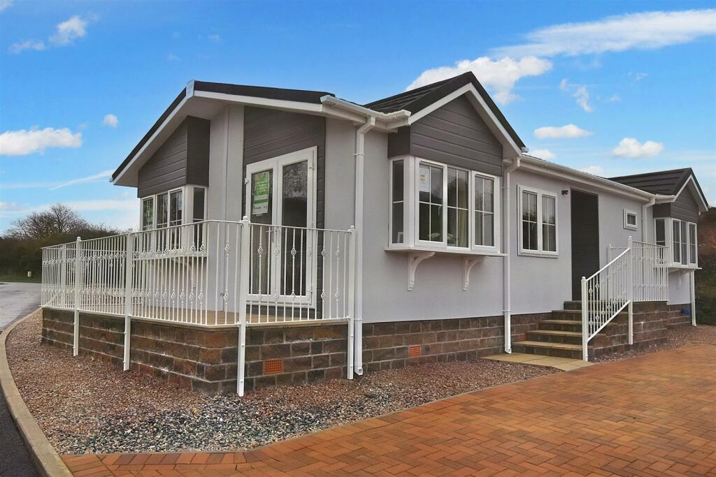 2 bedroom park home for sale in Wheal Rose, Redruth, TR16