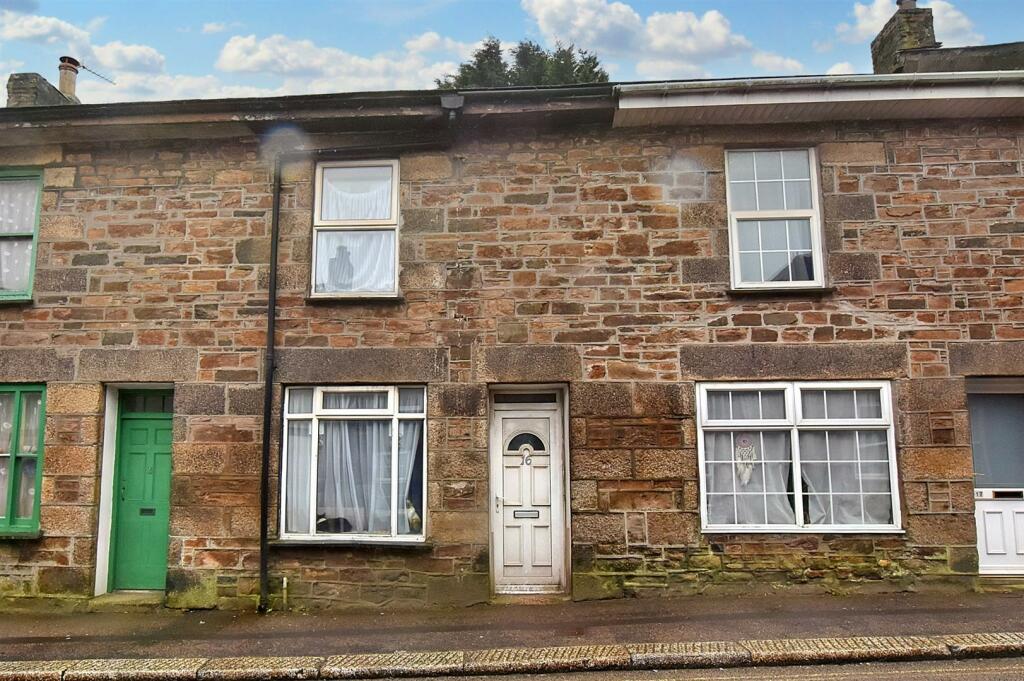 2 bedroom cottage for sale in West End, Redruth, TR15