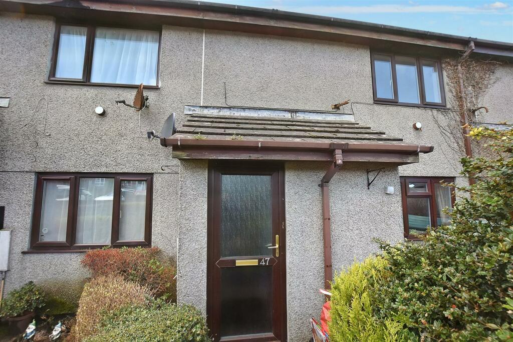 2 bedroom flat for sale in Pengover Parc, Redruth, TR15