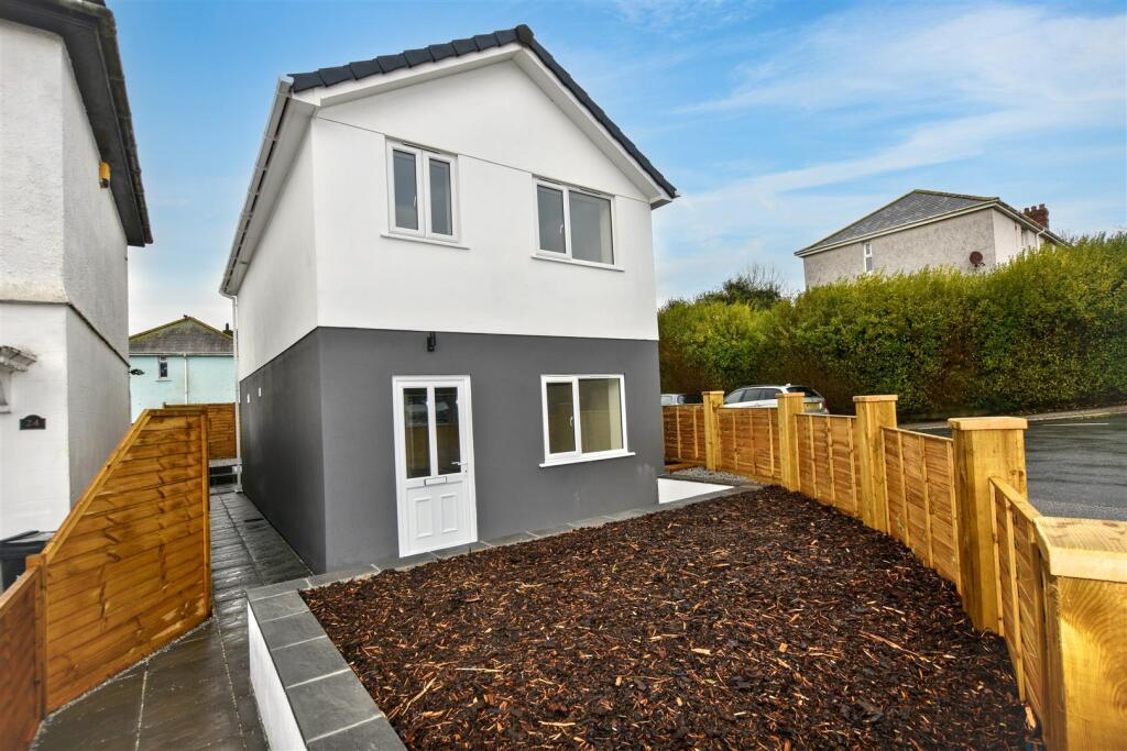 Main image of property: Cardrew Close, Redruth