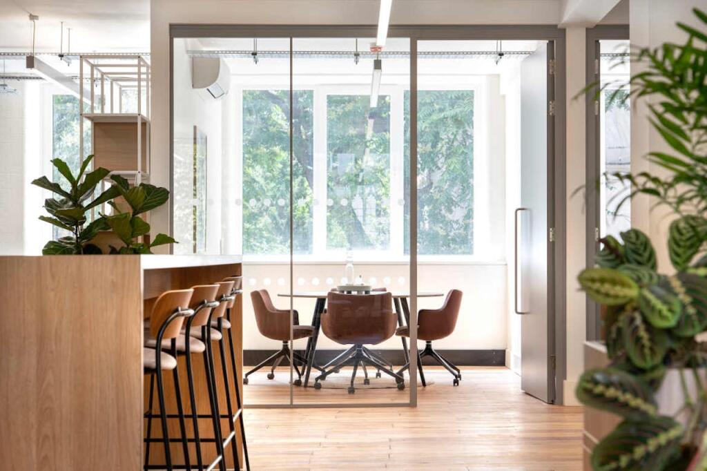 Main image of property: 140 St. John Street, Farringdon, London, EC1V 4UB