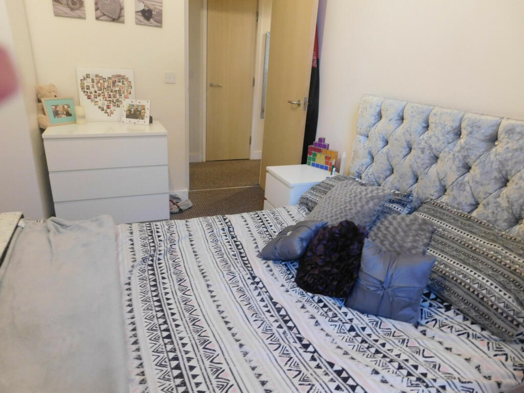 Additional property image - , Scoresby Street, Bradford, West Yorkshire, BD1