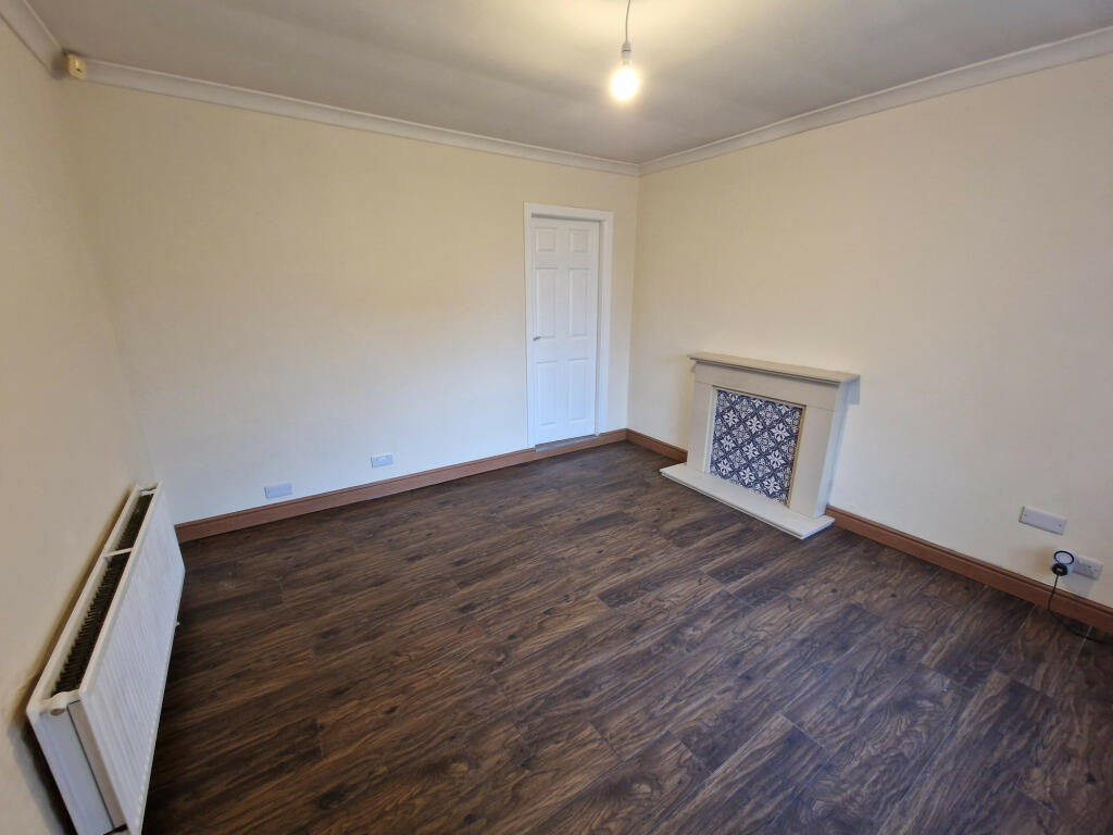 Additional property image - Highlands Grove, Bradford, West Yorkshire, BD7