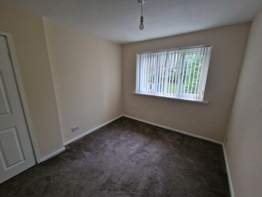 Additional property image - Highlands Grove, Bradford, West Yorkshire, BD7