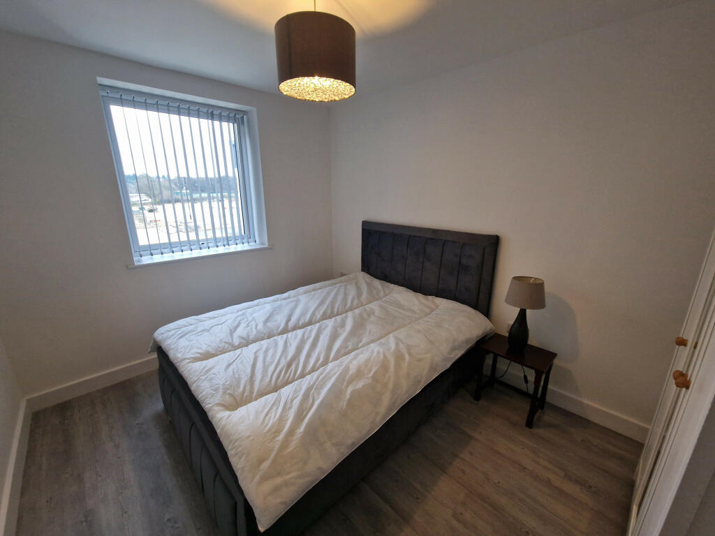 Additional property image - Bingley Road, Bradford, West Yorkshire, BD9
