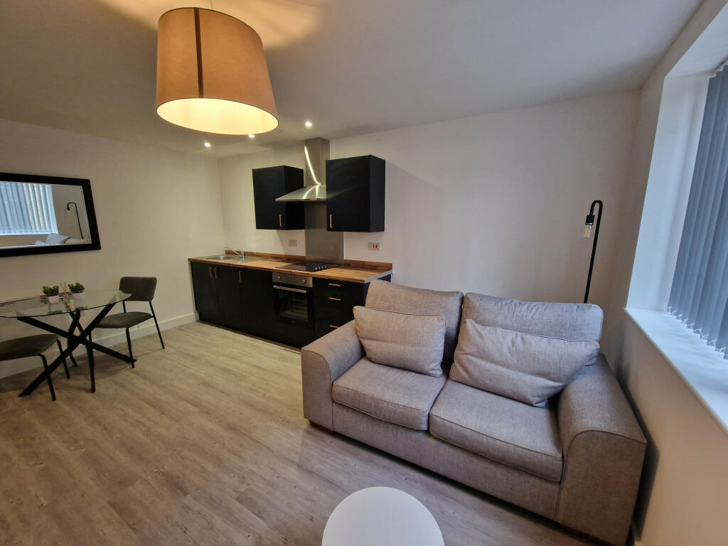Additional property image - Bingley Road, Bradford, West Yorkshire, BD9