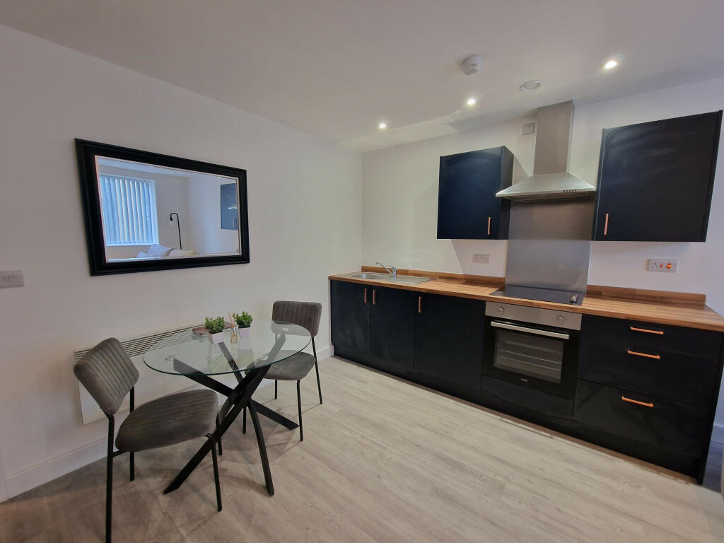 Additional property image - Bingley Road, Bradford, West Yorkshire, BD9