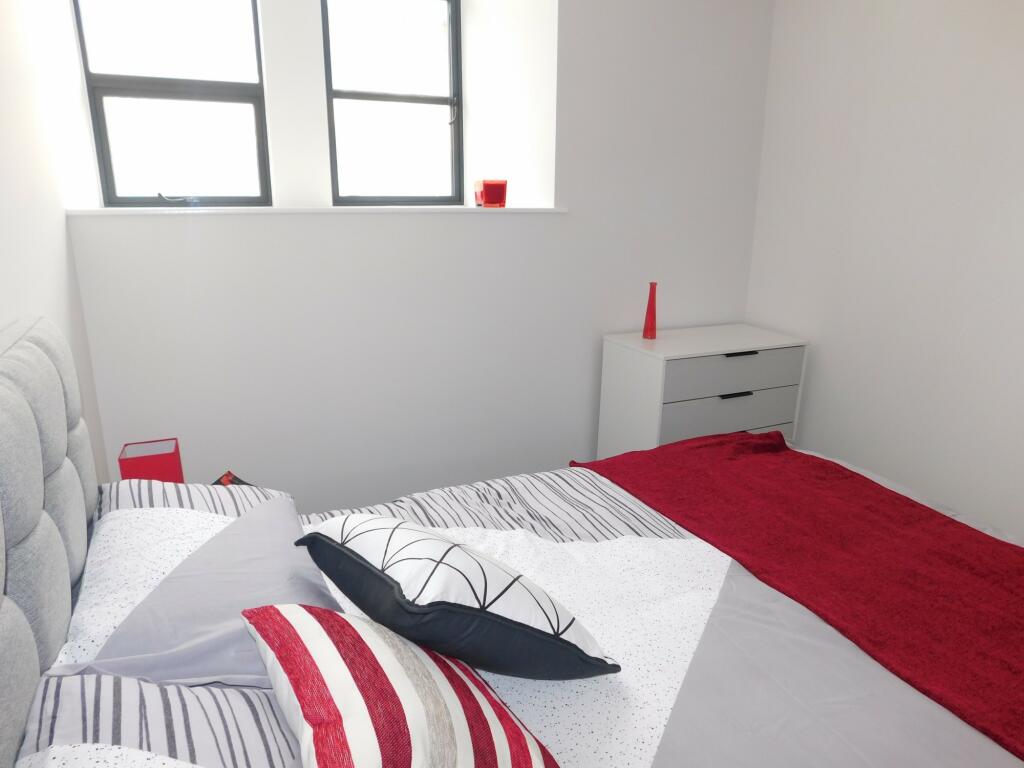 Additional property image - 2 Captain Street,  Bradford, BD1