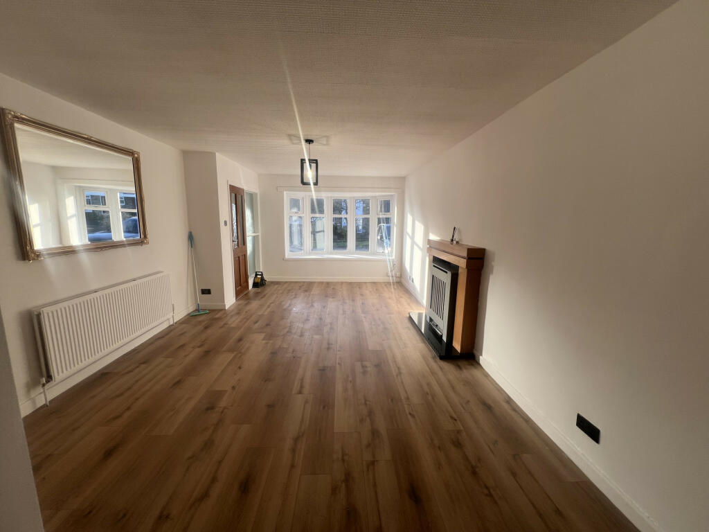 Additional property image - Sellerdale Rise, Bradford, West Yorkshire, BD12