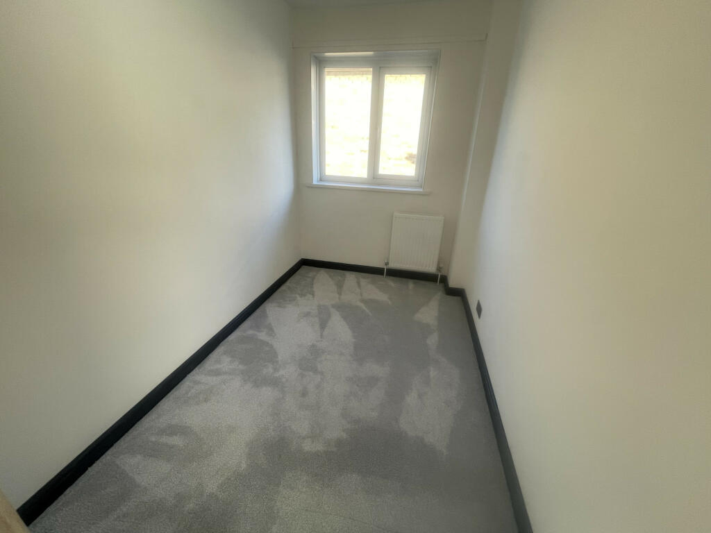 Additional property image - Sellerdale Rise, Bradford, West Yorkshire, BD12