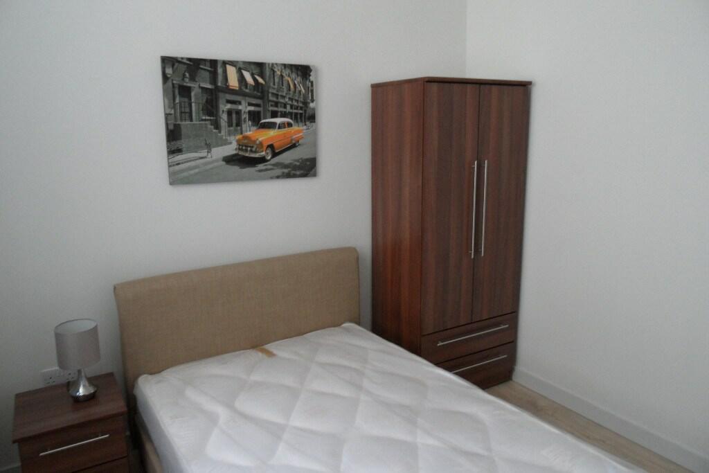 Additional property image - 2 Mill St, Bradford, BD1 4AY