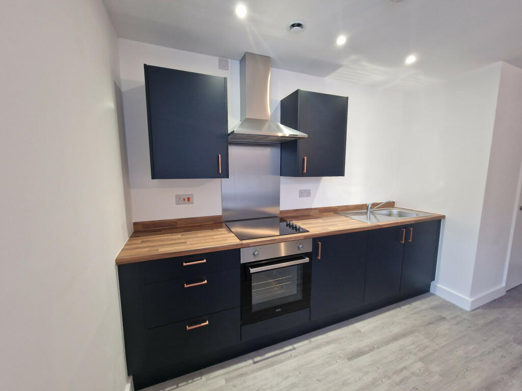 Primary image of Bingley Rd, Bradford, West Yorkshire, BD9