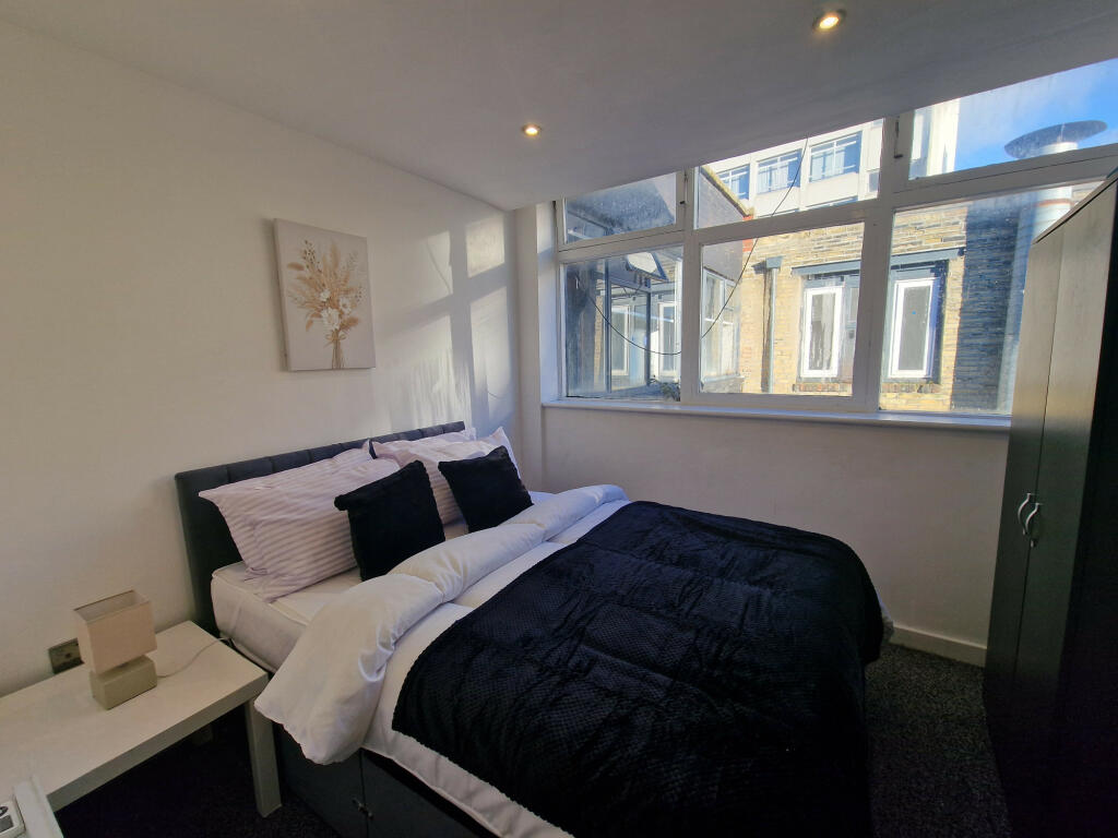 Additional property image - Empire House, 8-10 Piccadilly, Bradford, West Yorkshire, BD1