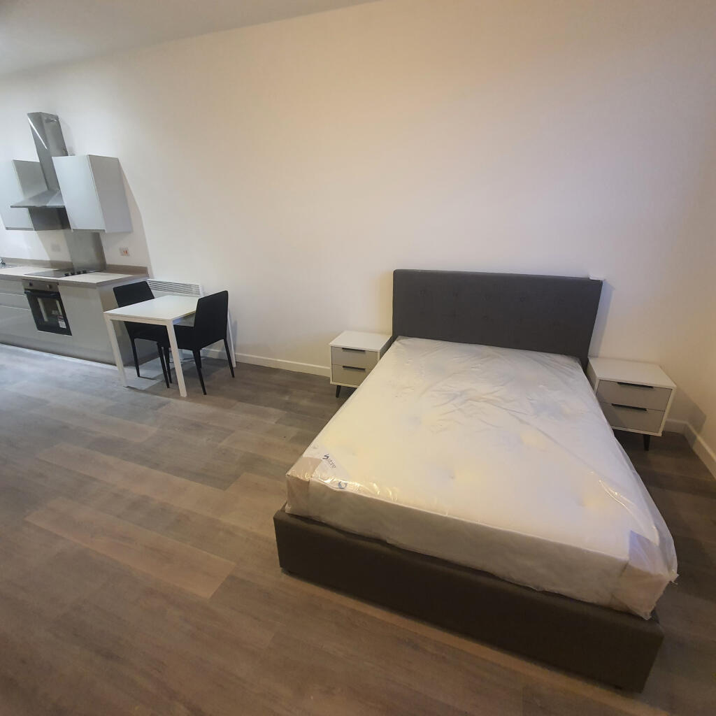 Additional property image - The Card House, Bingley Road, Bradford, West Yorkshire, BD9