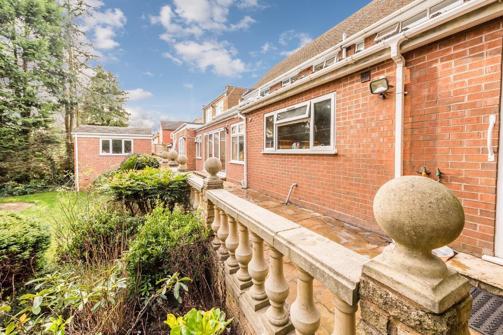 7 bedroom detached house for sale in Hagley Road West, Harborne