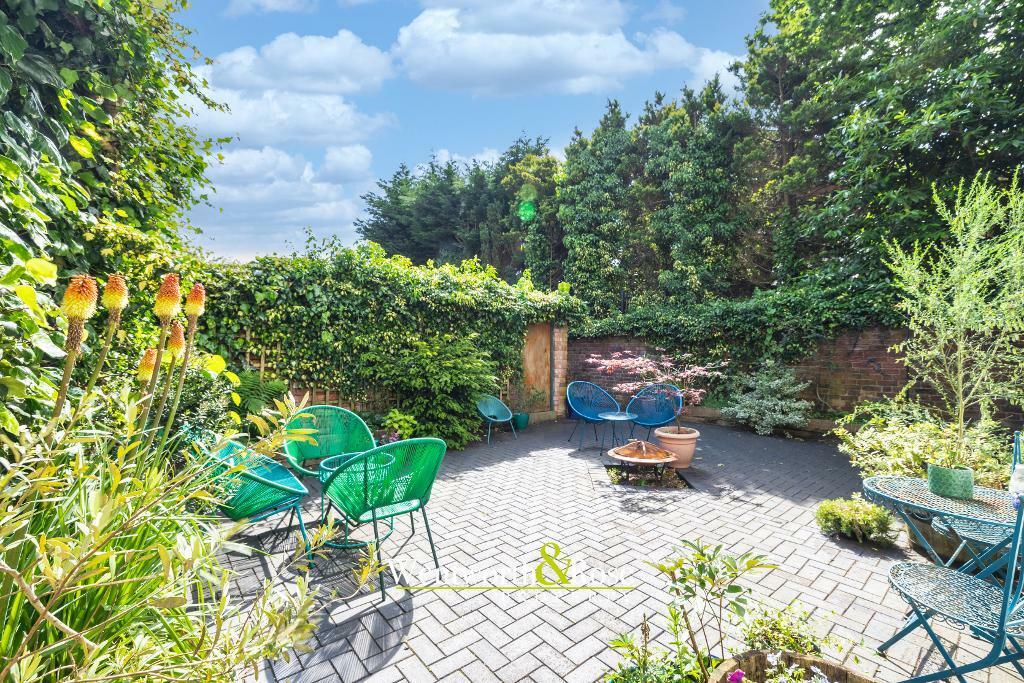 Additional property image - Holly Road, Edgbaston, Birmingham, B16 9NL